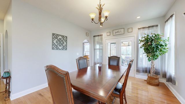 3128 31E Hwy, Bethpage, TN 37022