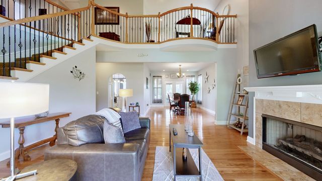 3128 31E Hwy, Bethpage, TN 37022