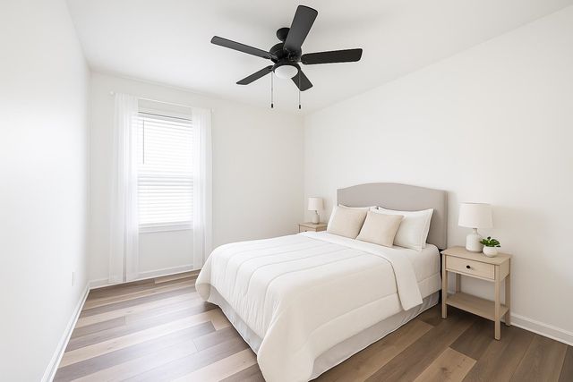 11 W ROLLINS RD, Memphis, TN 38109