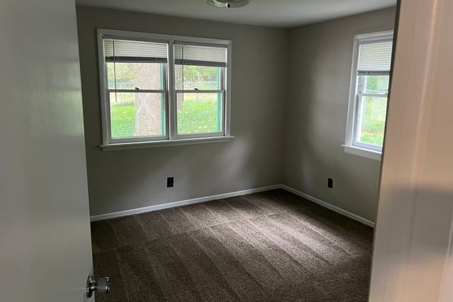 319 S Franklin Avenue, Ames, IA 50014
