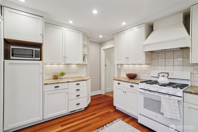 314 N 117th Street, Seattle, WA 98133