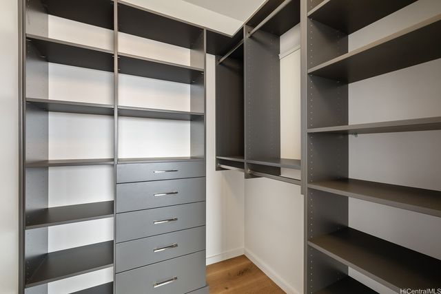 999 Wilder Avenue 1604, Honolulu, HI 96822