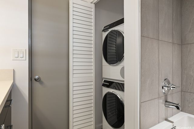 999 Wilder Avenue 1604, Honolulu, HI 96822