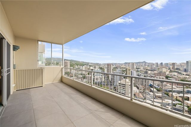 999 Wilder Avenue 1604, Honolulu, HI 96822