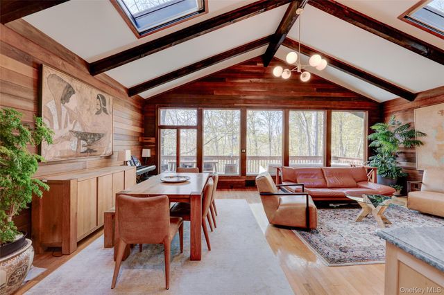 380 Long Ridge Road, Pound Ridge, NY 10576