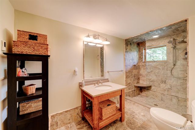 380 Long Ridge Road, Pound Ridge, NY 10576