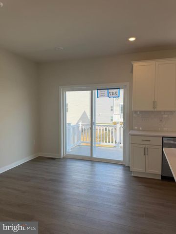 33 EAST FRONT STREET, Bridgeport, PA 19405