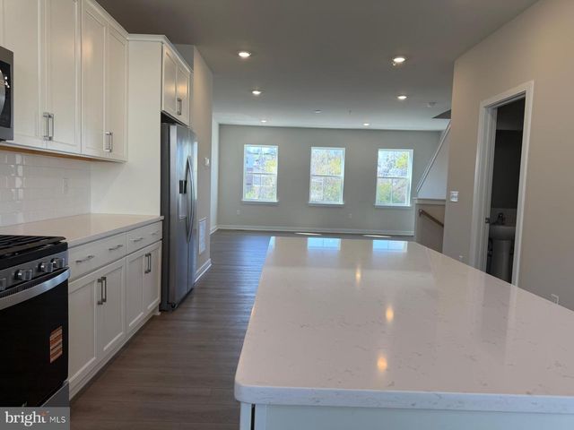 33 EAST FRONT STREET, Bridgeport, PA 19405