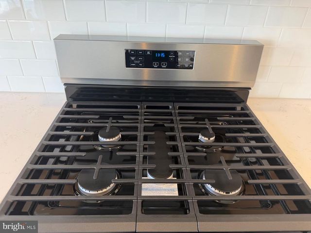 33 EAST FRONT STREET, Bridgeport, PA 19405