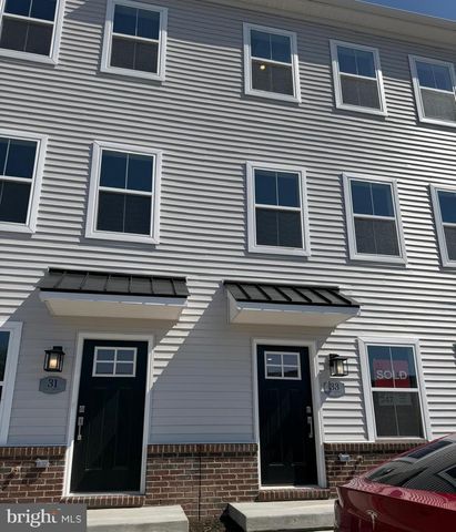 33 EAST FRONT STREET, Bridgeport, PA 19405