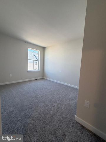 33 EAST FRONT STREET, Bridgeport, PA 19405