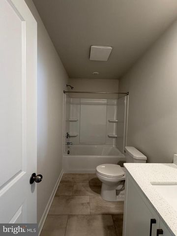 33 EAST FRONT STREET, Bridgeport, PA 19405