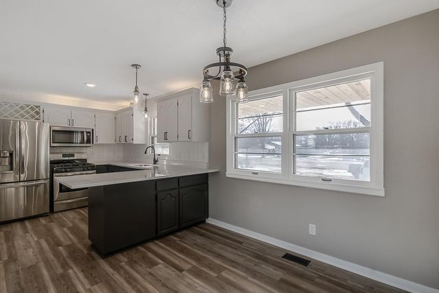 1458 Lookout Drive, North Mankato, MN 56003