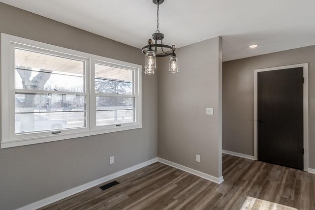 1458 Lookout Drive, North Mankato, MN 56003