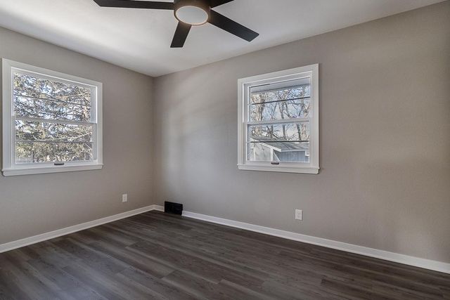1458 Lookout Drive, North Mankato, MN 56003