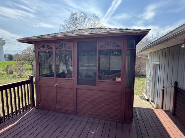 1458 Lookout Drive, North Mankato, MN 56003