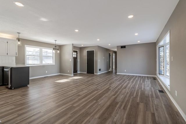 1458 Lookout Drive, North Mankato, MN 56003