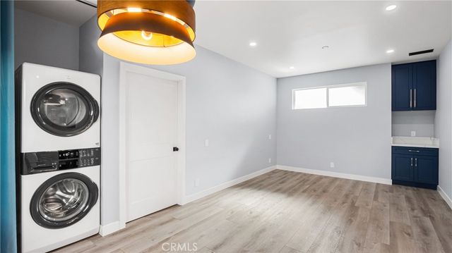 727 B E Myrtle Avenue, Glendora, CA 91741