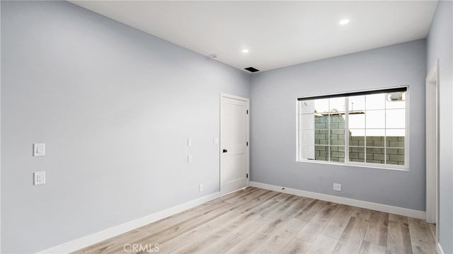 727 B E Myrtle Avenue, Glendora, CA 91741