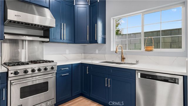 727 B E Myrtle Avenue, Glendora, CA 91741