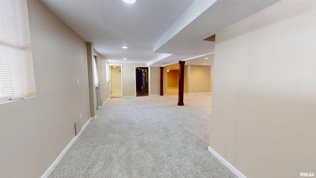 2833 SUSAN Curve, Peoria, IL 61615