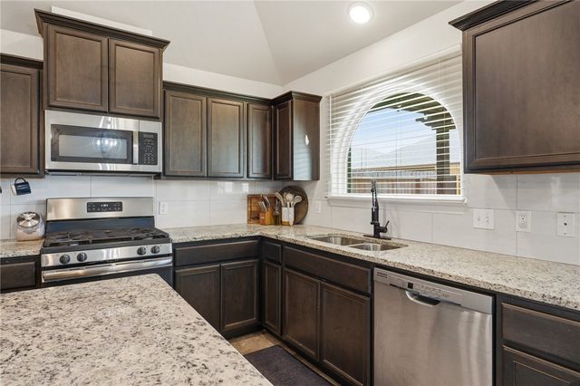7526 Loyd Neal Dr, Corpus Christi, TX 78414