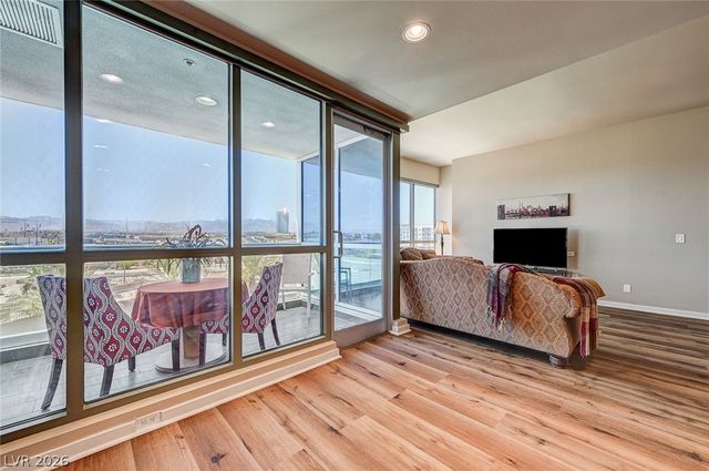 4575 Dean Martin Drive 506, Las Vegas, NV 89103