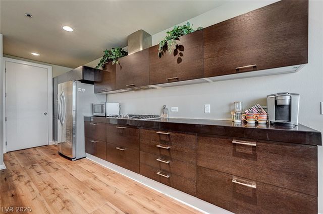 4575 Dean Martin Drive 506, Las Vegas, NV 89103