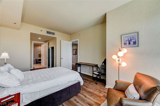 4575 Dean Martin Drive 506, Las Vegas, NV 89103