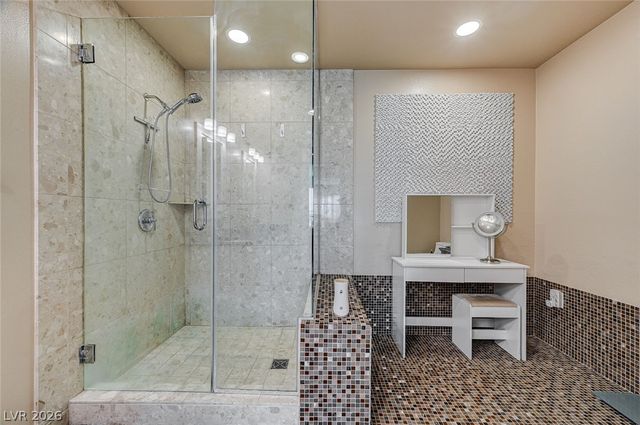 4575 Dean Martin Drive 506, Las Vegas, NV 89103