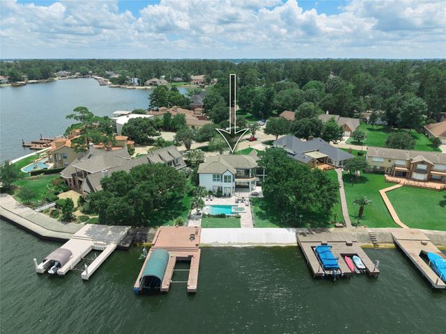 11706 Edgewater Court, Montgomery, TX 77356