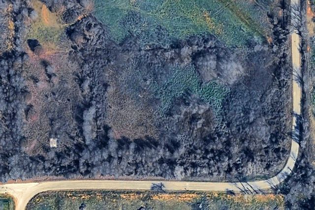 890 Clover Drive, Poolville, TX 76487