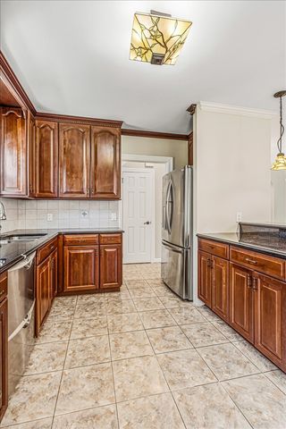 69-37 Fleet Street, New York City, NY 11375