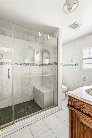 69-37 Fleet Street, New York City, NY 11375