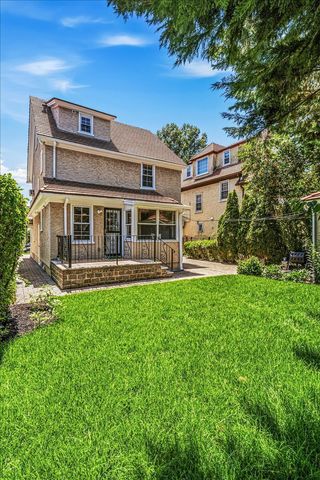 69-37 Fleet Street, New York City, NY 11375