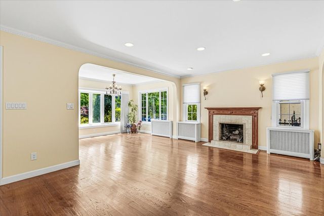 69-37 Fleet Street, New York City, NY 11375