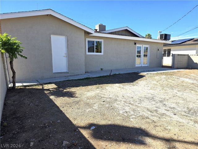 1600 Luning Drive, Las Vegas, NV 89106