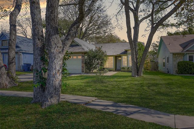 9839 Briar Ridge DR, Austin, TX 78748