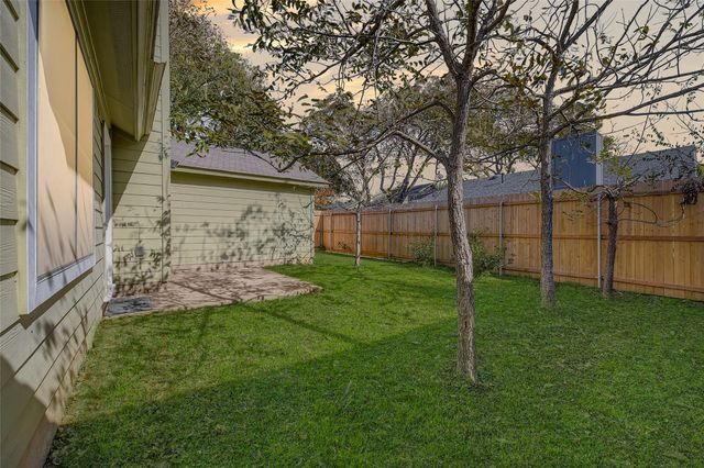 9839 Briar Ridge DR, Austin, TX 78748