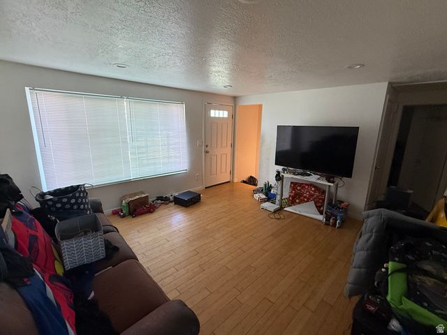 3549 S COLBY AVE, West Valley City, UT 84128