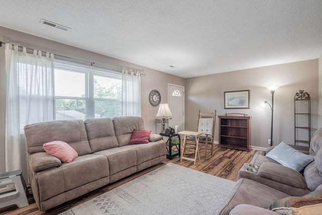 254 Midway Avenue, Rossville, GA 30741