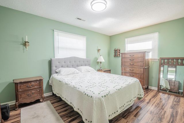 254 Midway Avenue, Rossville, GA 30741