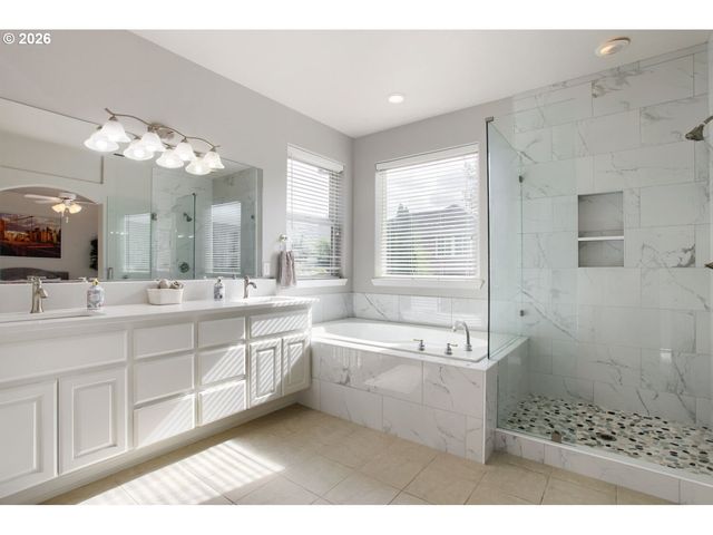 5254 Nw SKYCREST Pkwy, Portland, OR 97229