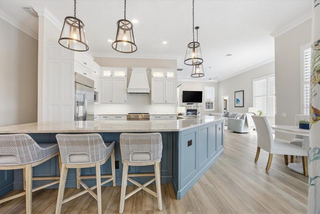 403 TRENWICK LANE, Venice, FL 34293