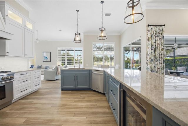 403 TRENWICK LANE, Venice, FL 34293