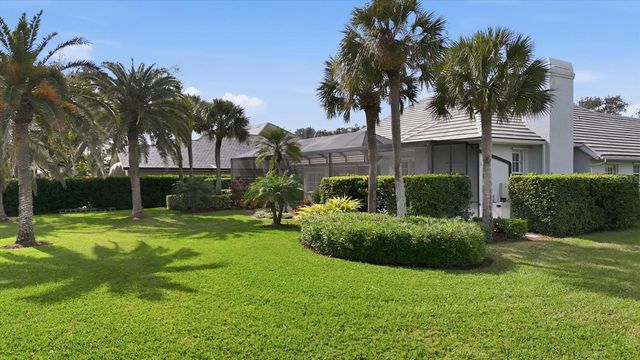 403 TRENWICK LANE, Venice, FL 34293