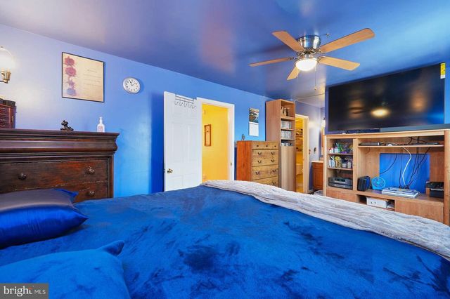 8700 EAST GRV, Upper Marlboro, MD 20774