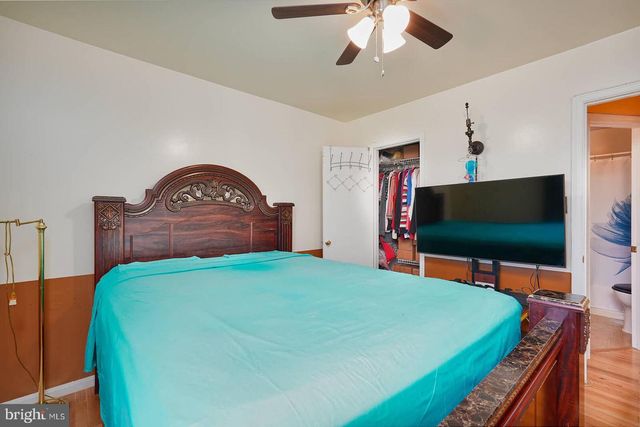 8700 EAST GRV, Upper Marlboro, MD 20774