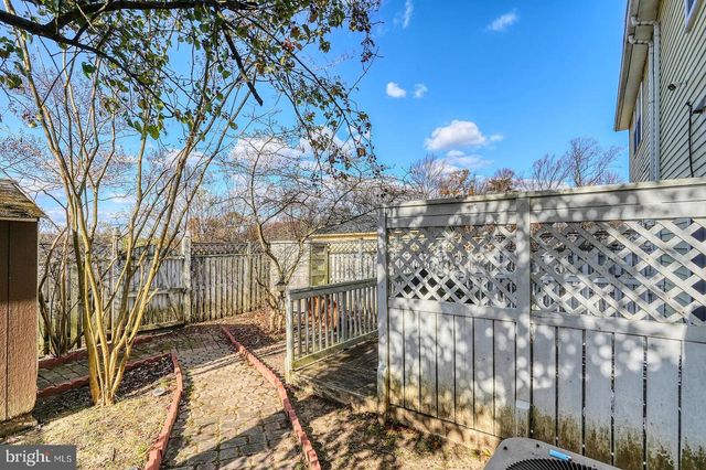 8700 EAST GRV, Upper Marlboro, MD 20774