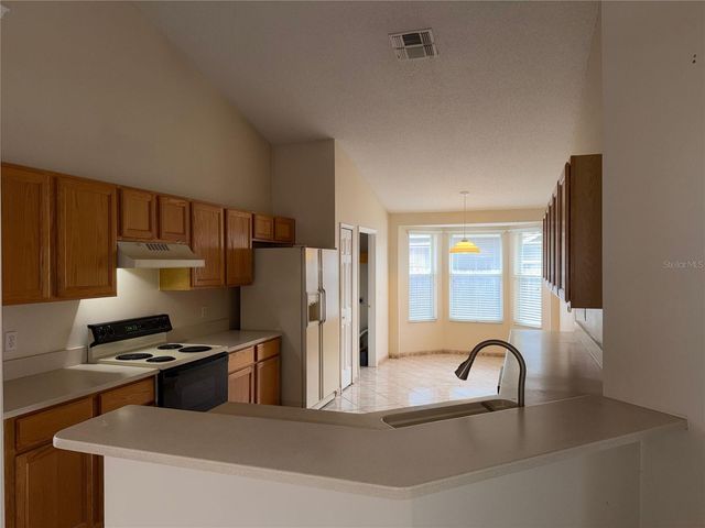 2527 HIKERS COURT, Kissimmee, FL 34743